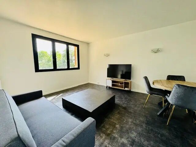 Appartement à louer, 47m², Saint-Maurice