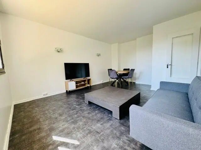 Appartement à louer, 47m², Saint-Maurice