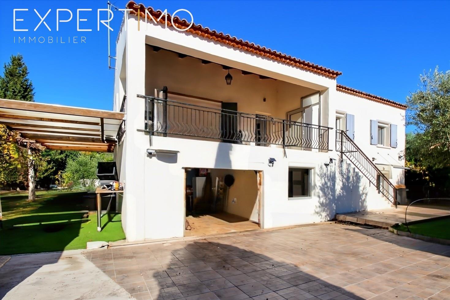 Maison à vendre, 164m², Châteauneuf-le-Rouge