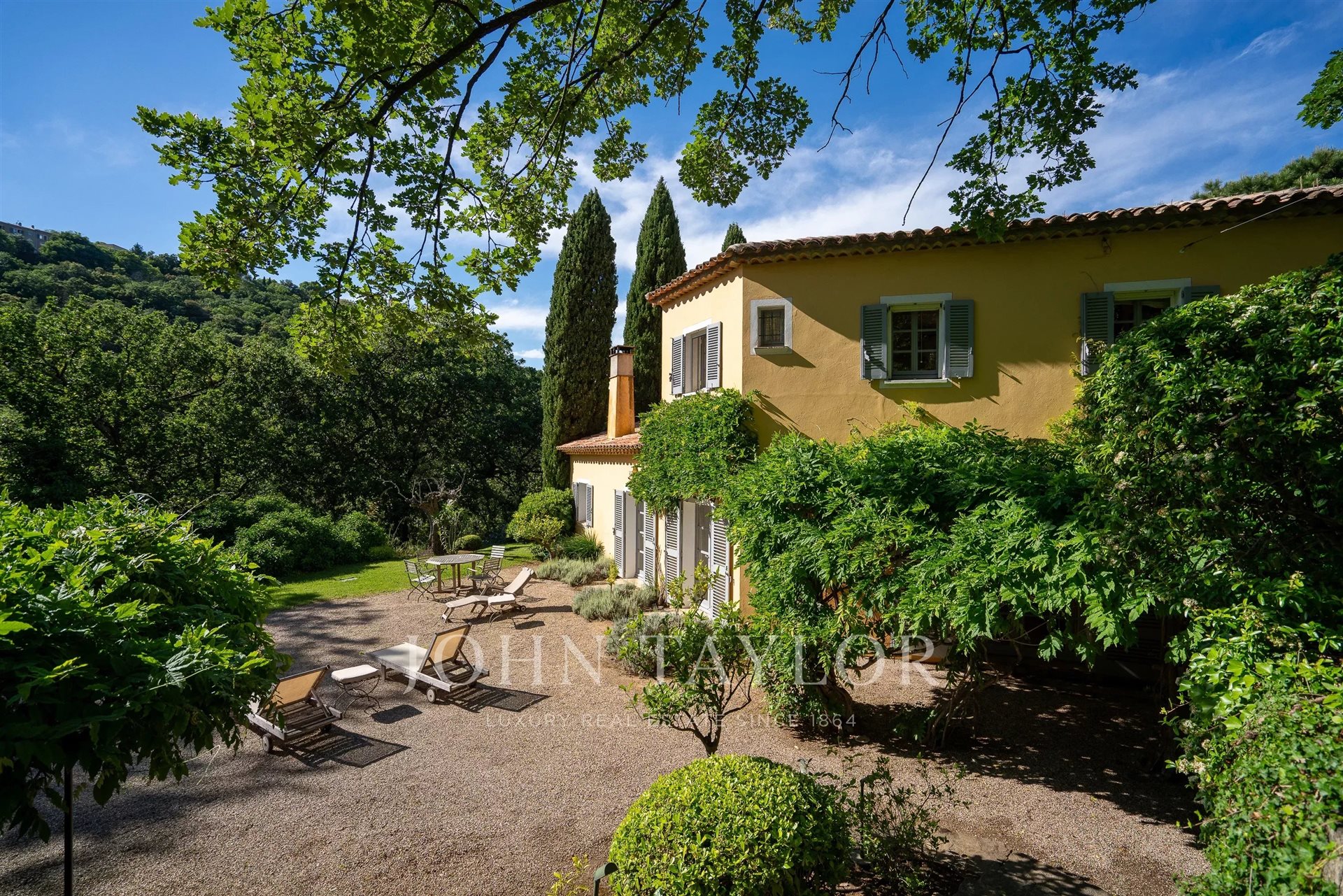 Maison à vendre, 300m², Gassin