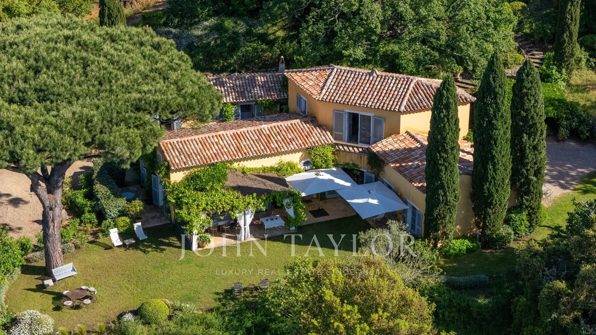 Maison à vendre, 300m², Gassin