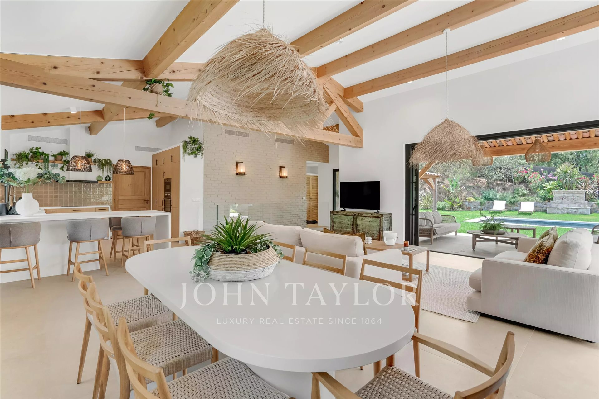 Maison à vendre, 194m², La Croix-Valmer