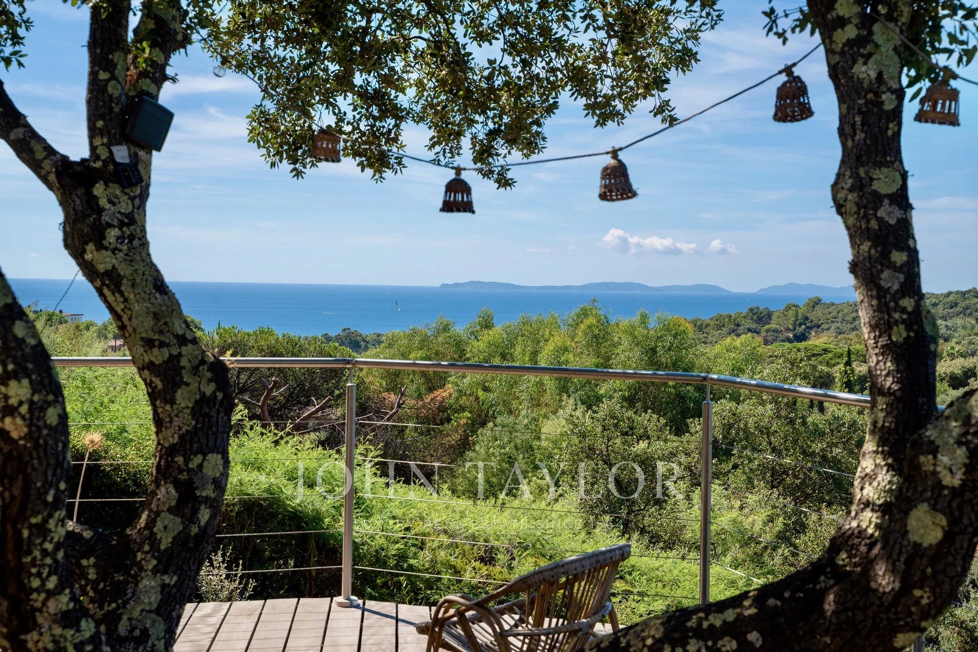 Maison à vendre, 185m², La Croix-Valmer