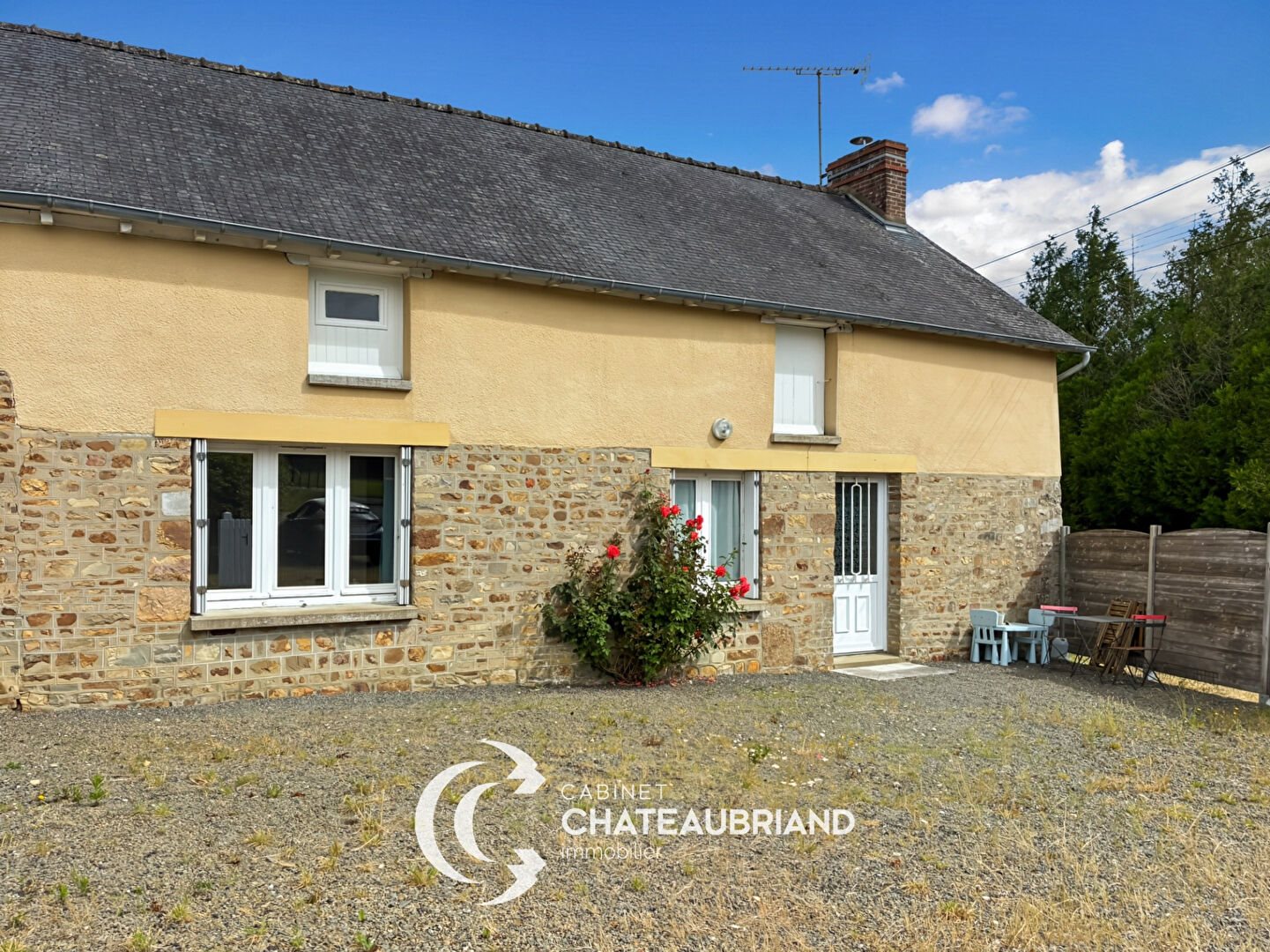 Maison à vendre, 71m², Gahard