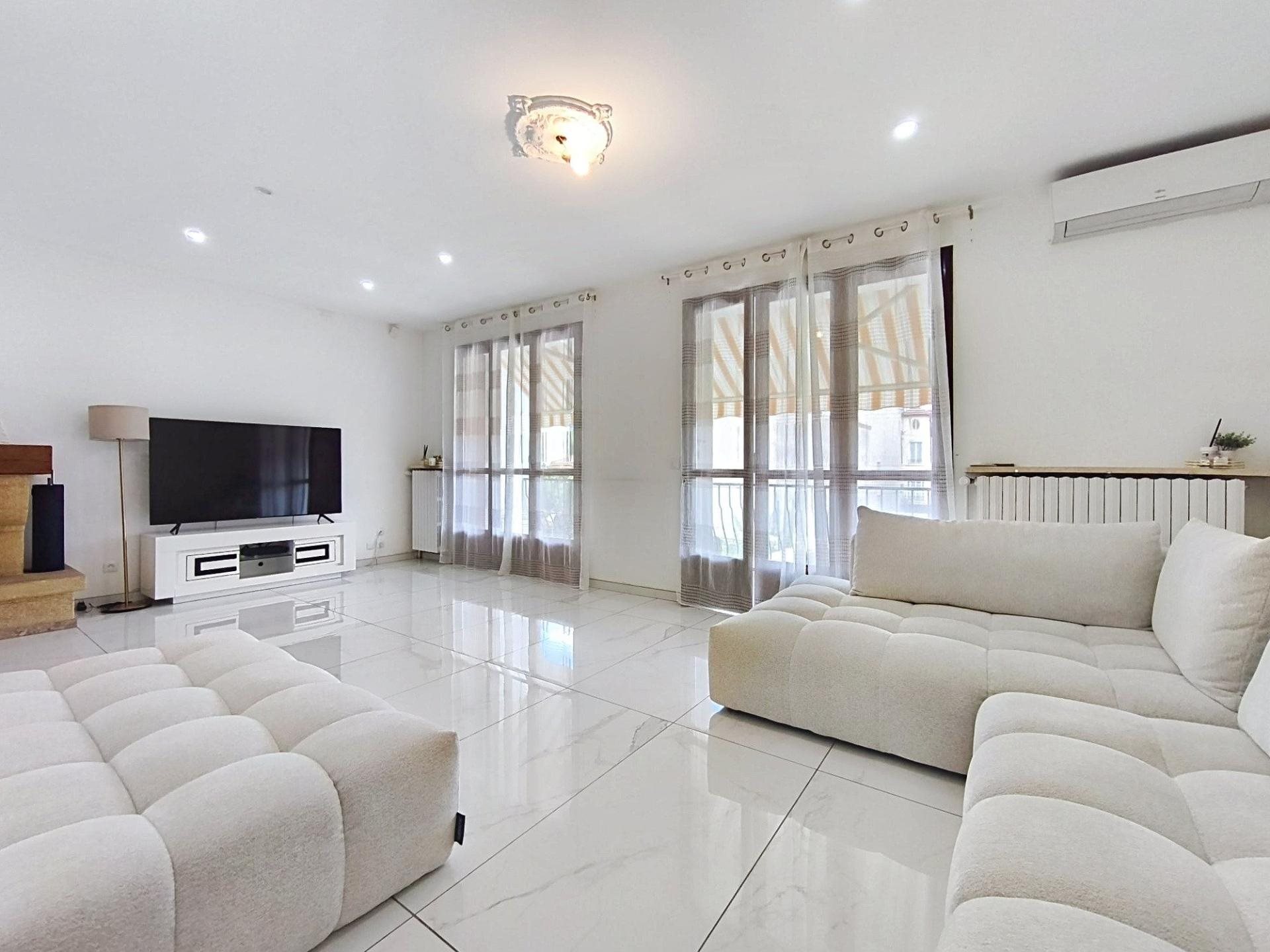 Maison à vendre, 127m², Saint-Chamond