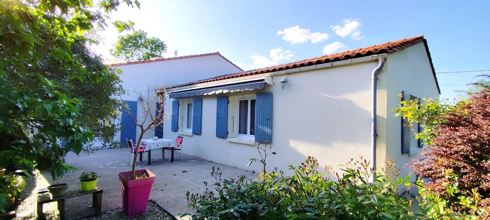 Maison à vendre, 155m², Genouillé