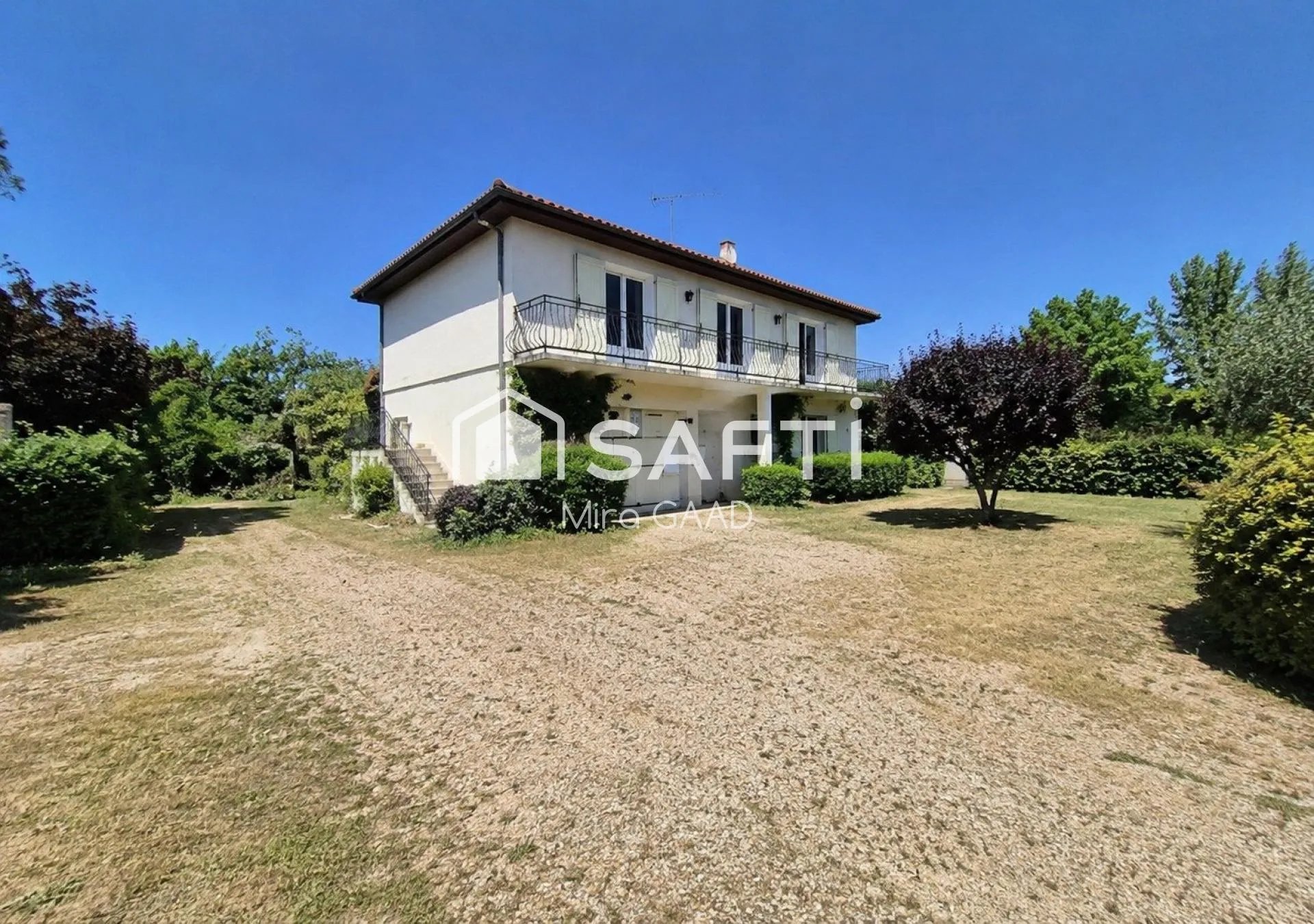 Maison à vendre, 140m², Saint-Sulpice-la-Pointe