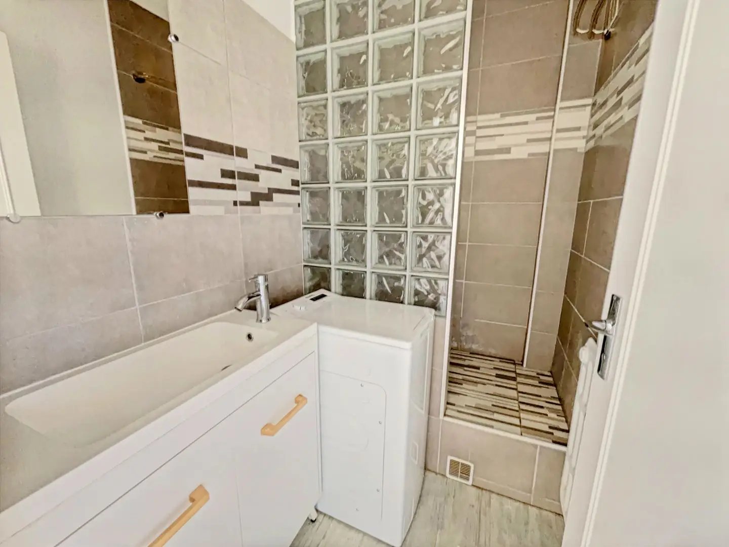 Appartement à louer, 56m², Saint-Priest