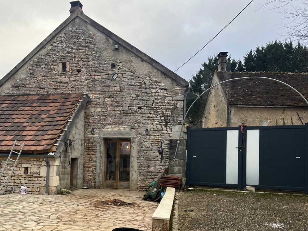 Maison à vendre, 214m², Sougères-en-Puisaye