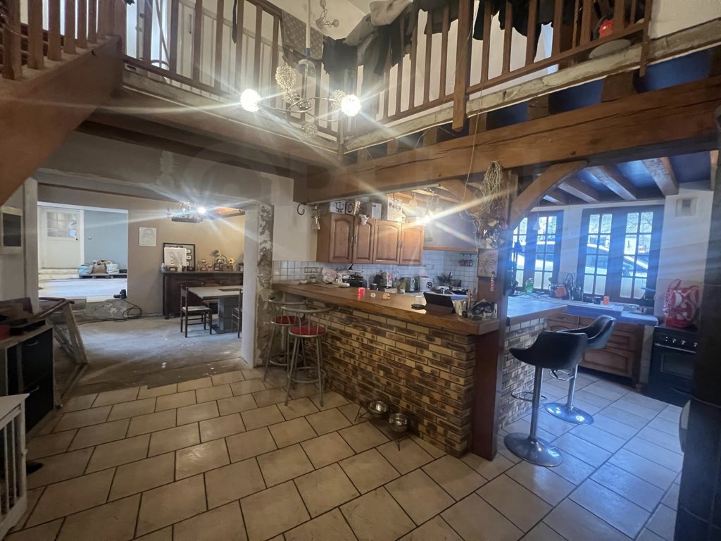 Maison à vendre, 214m², Sougères-en-Puisaye