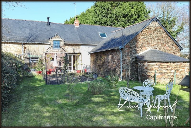 Maison à vendre, 188m², Rougé