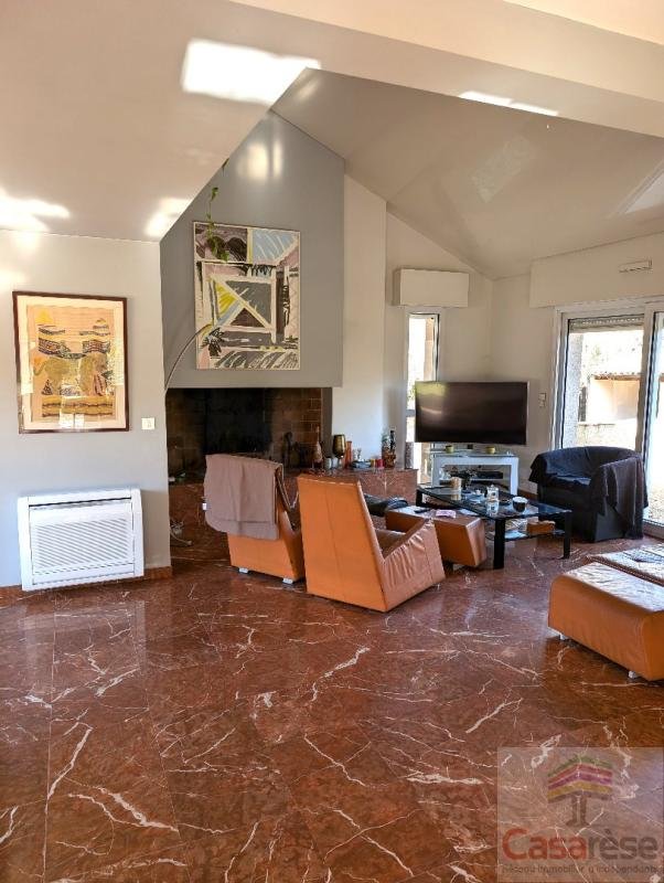 Maison à vendre, 142m², Pradines