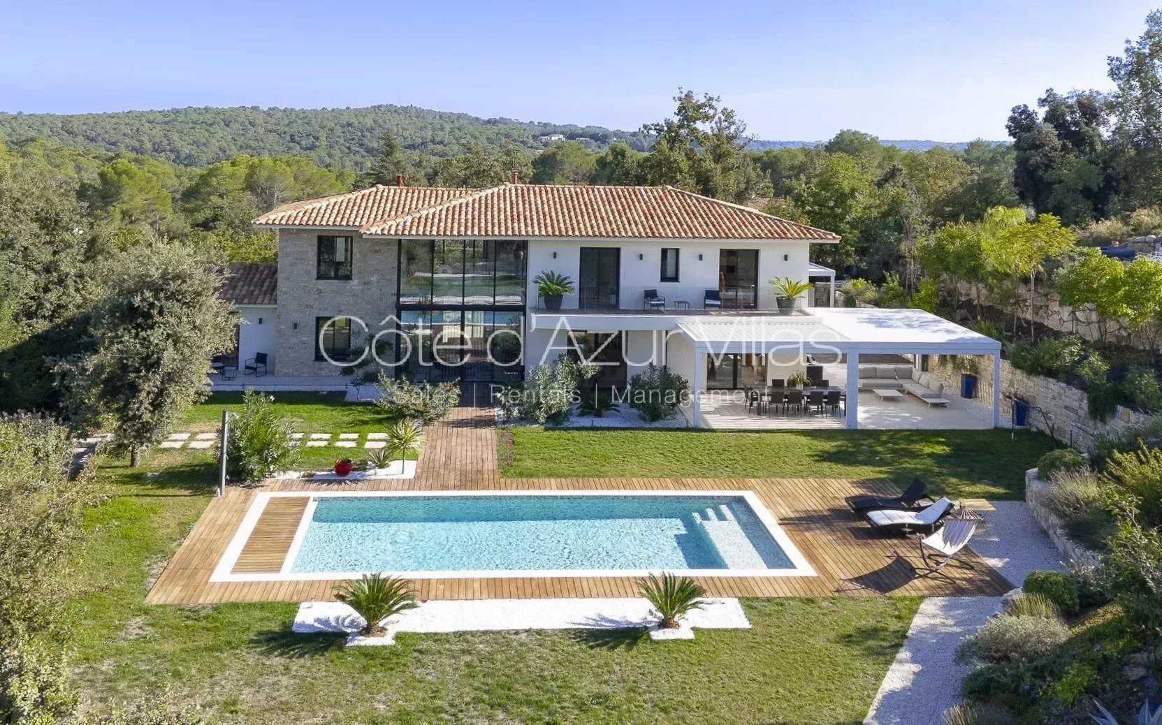 Maison à vendre, 312m², Roquefort-les-Pins