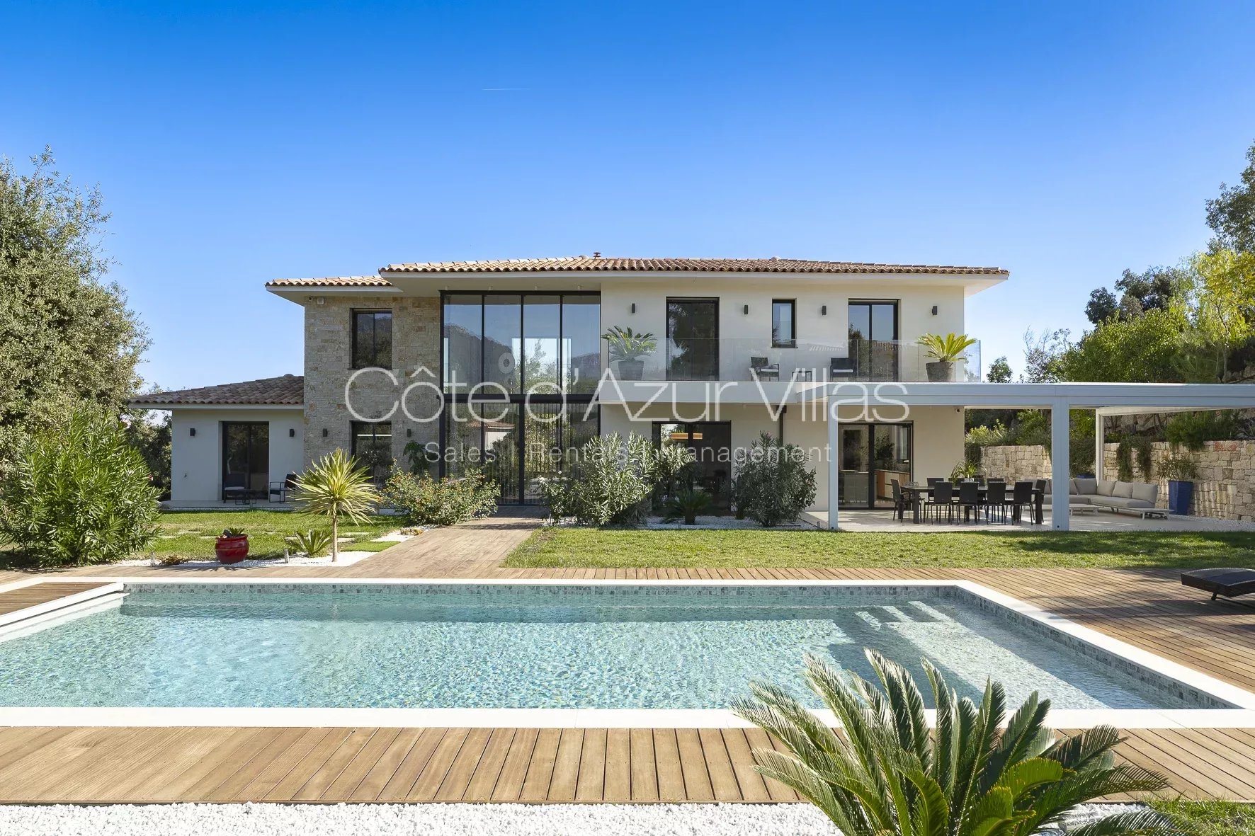 Maison à vendre, 312m², Roquefort-les-Pins