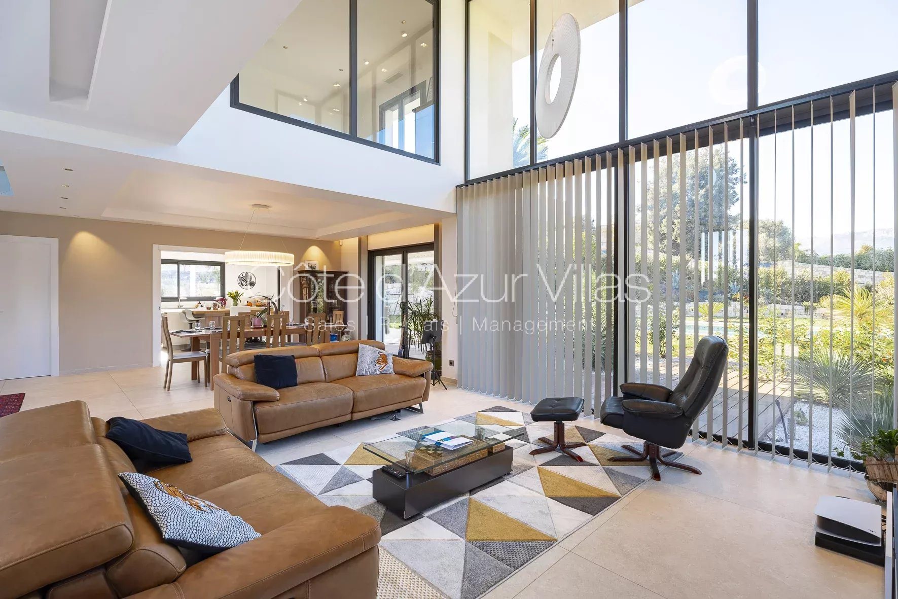 Maison à vendre, 312m², Roquefort-les-Pins