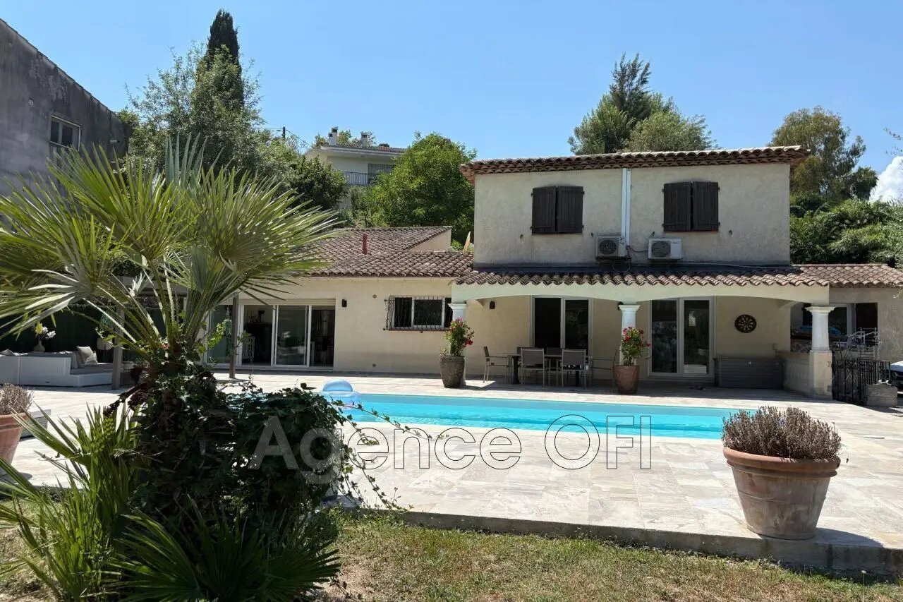 Maison à vendre, 136m², La Colle-sur-Loup