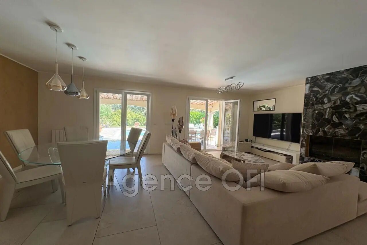 Maison à vendre, 136m², La Colle-sur-Loup