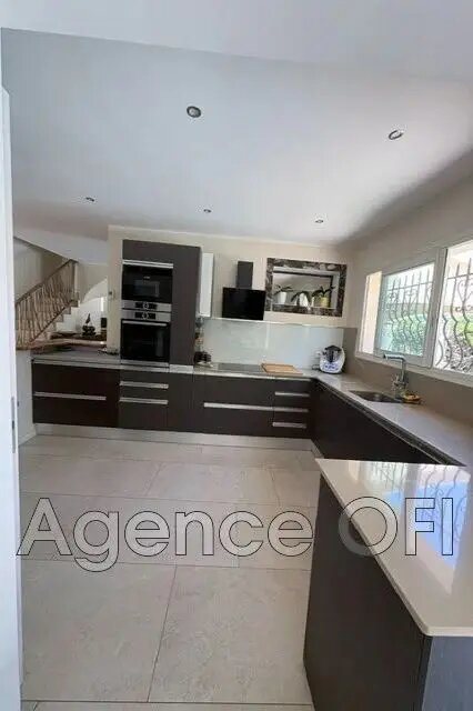 Maison à vendre, 136m², La Colle-sur-Loup