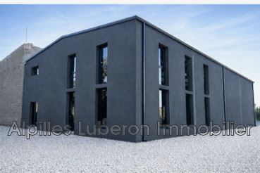 Maison 800 m² · à Eygalières · 800 m² · 695 000 €