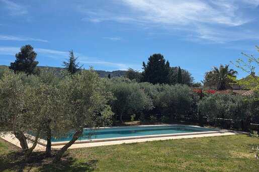 Maison 5 pièces 170 m² · à Eygalières · 170 m² · 1 960 000 €