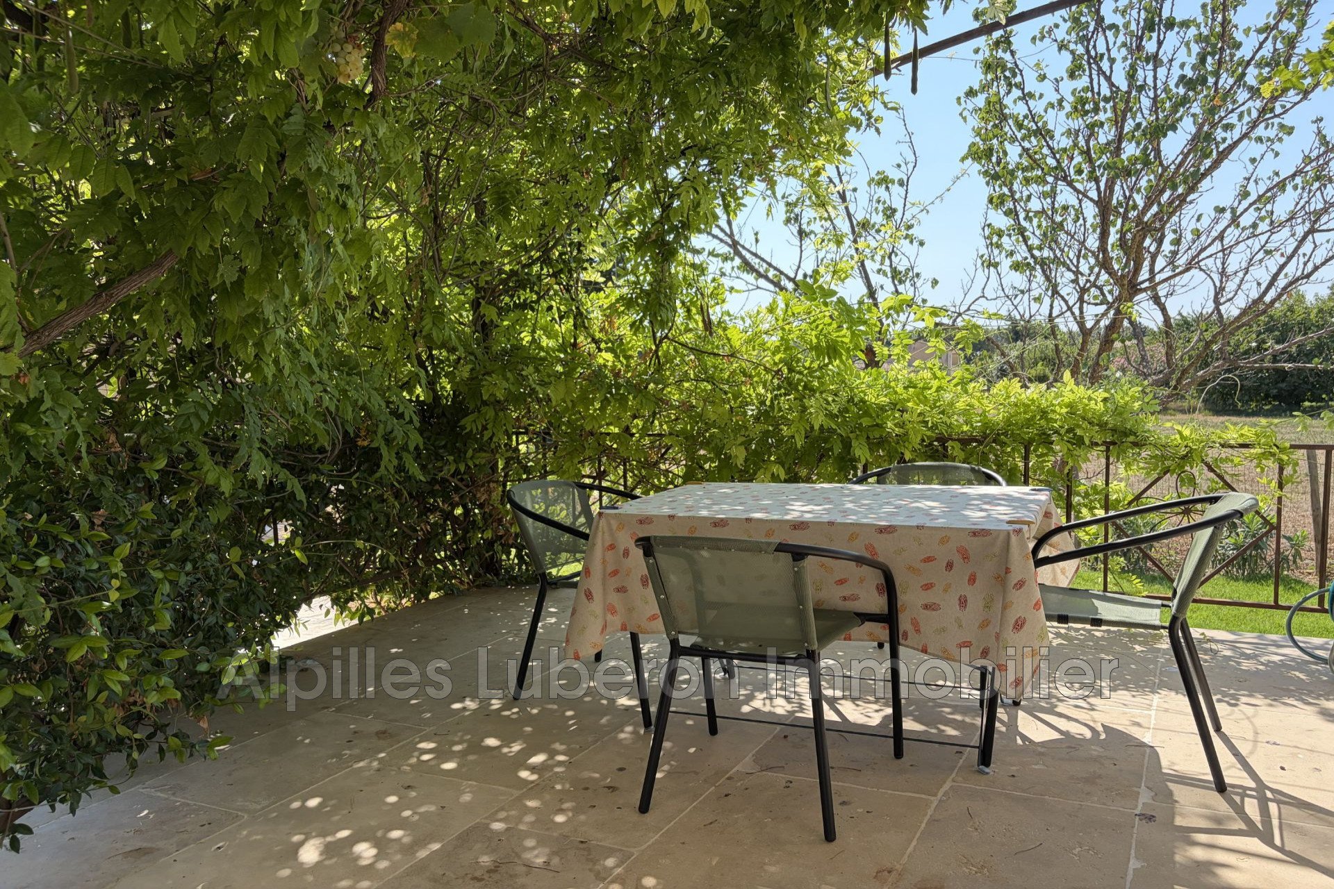 Maison à louer, 170m², Fontvieille