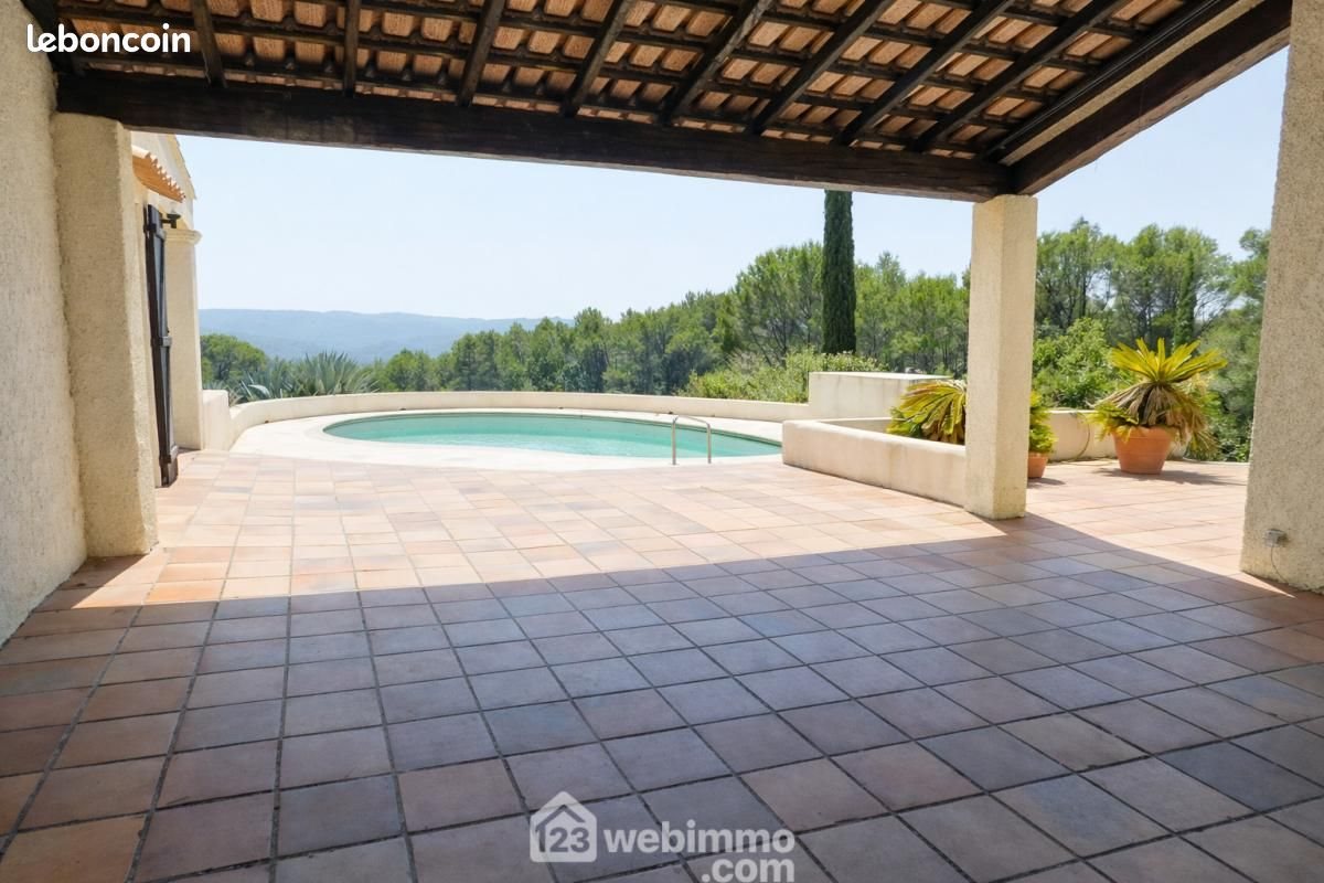 Maison à vendre, 152m², Le Thoronet
