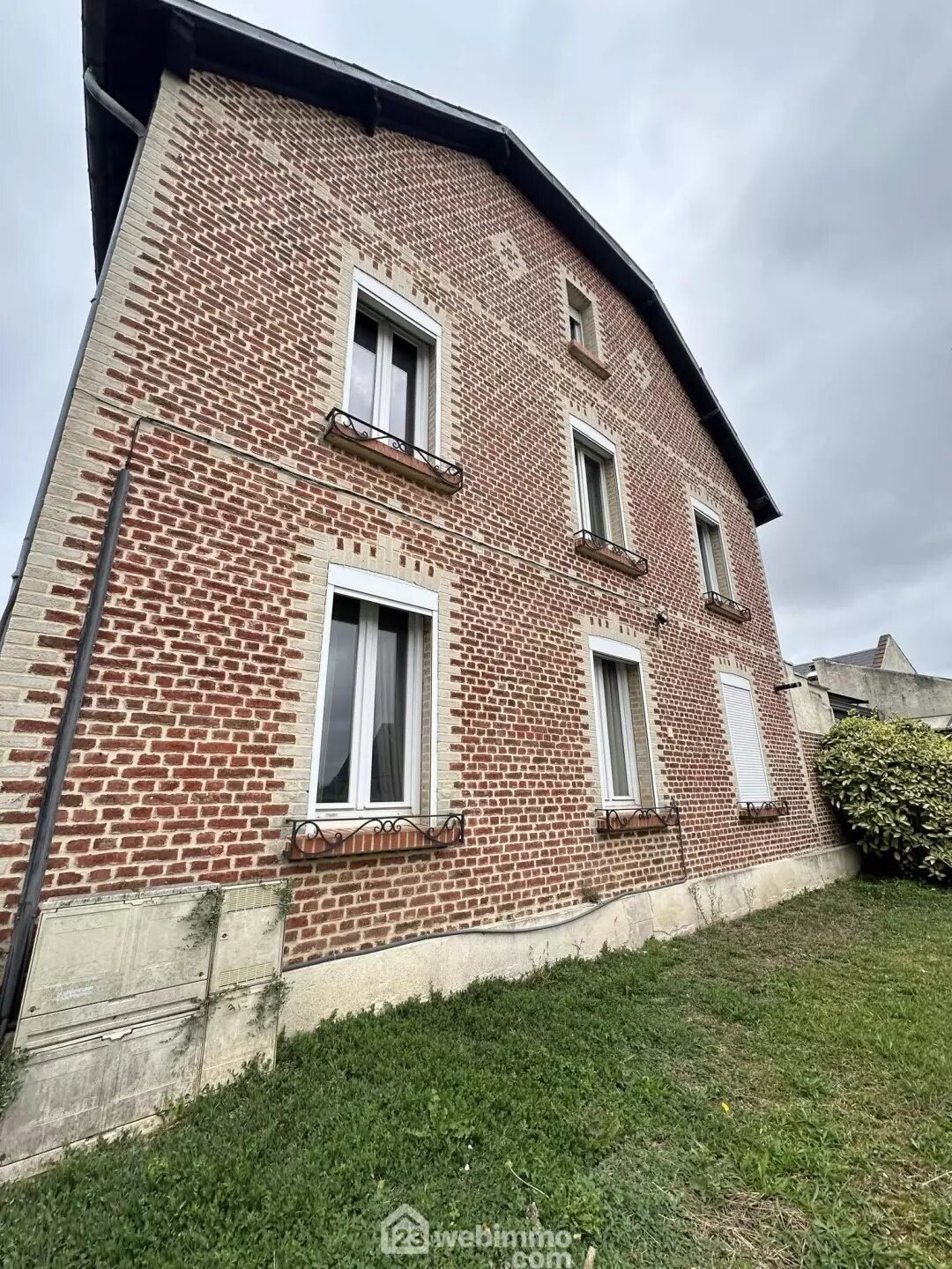 Maison à vendre, 196m², Crécy-sur-Serre