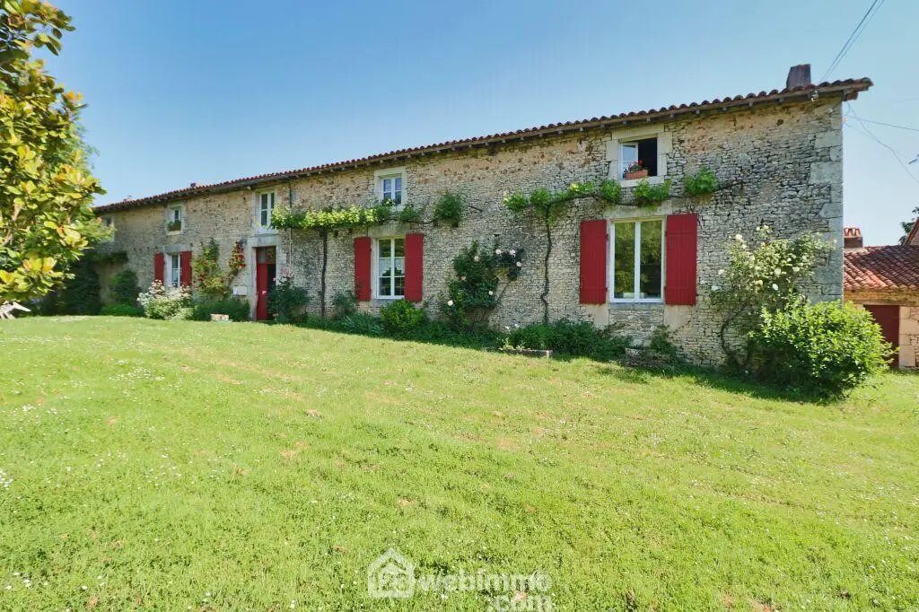 Maison à vendre, 295m², Sommières-du-Clain