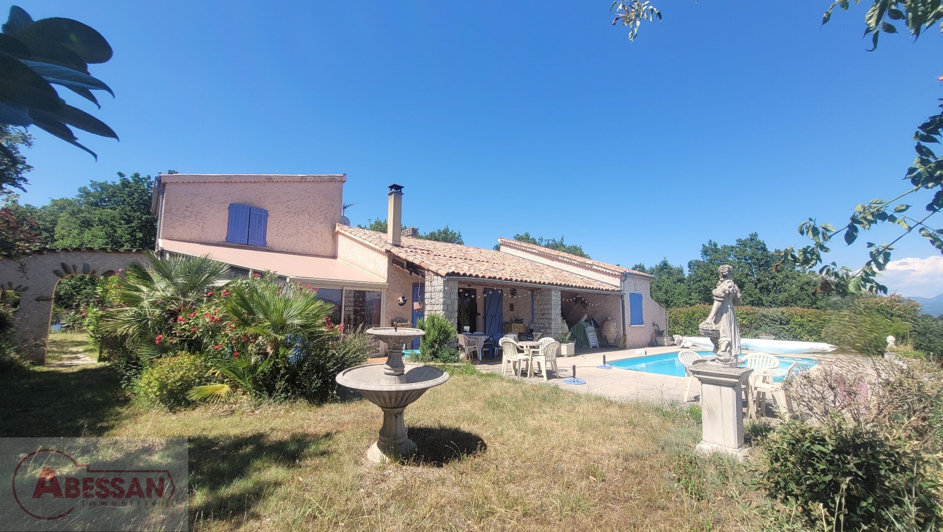 Maison à vendre, 151m², Mison