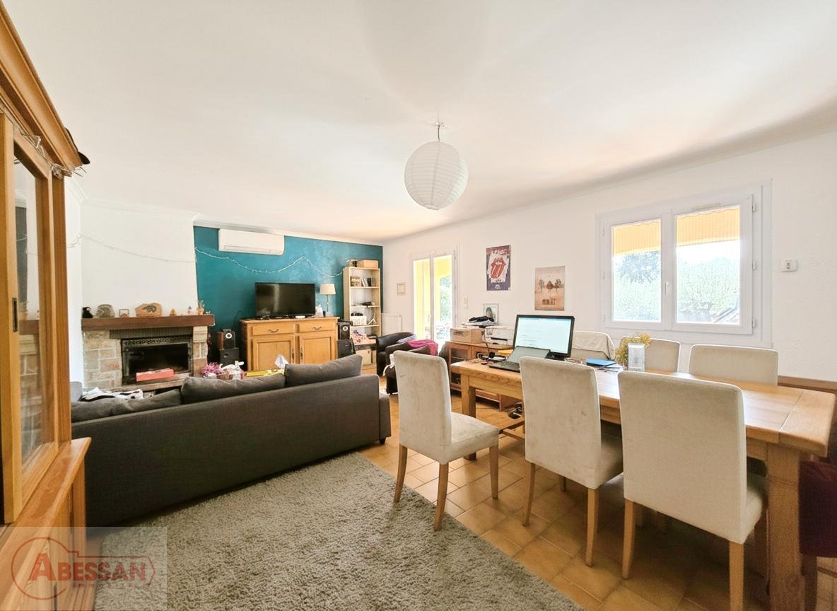 Maison à vendre, 106m², Saint-Privat-des-Vieux