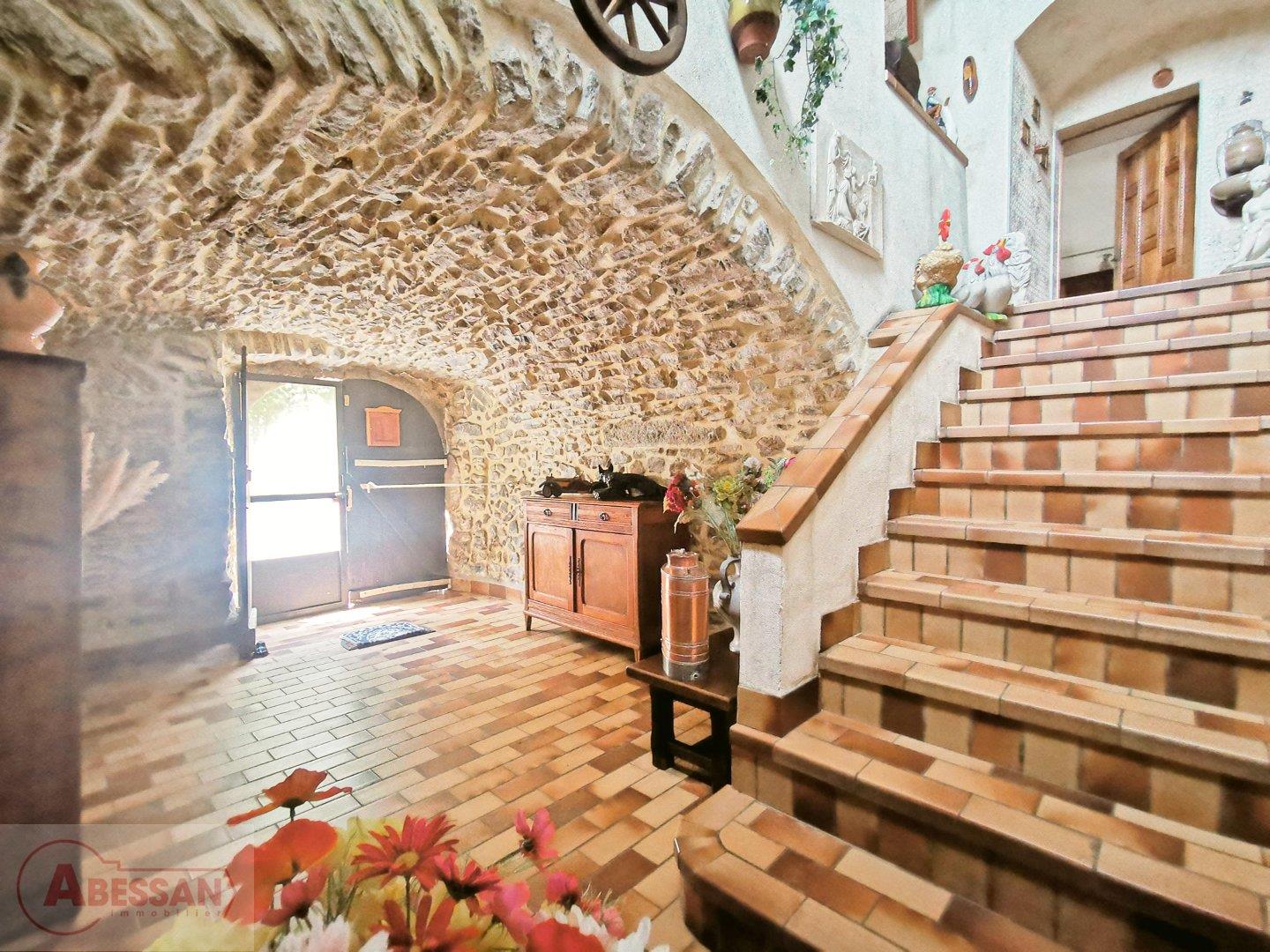 Maison à vendre, 106m², Robiac-Rochessadoule