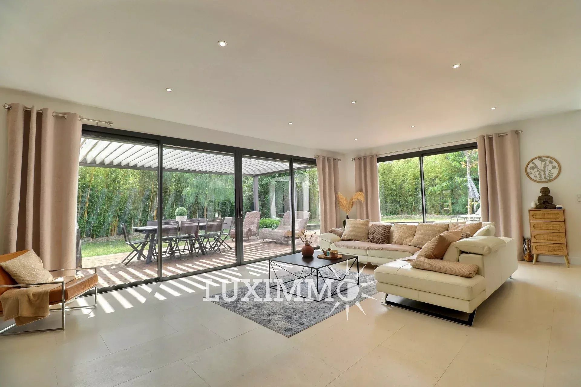 Maison à vendre, 200m², Mougins