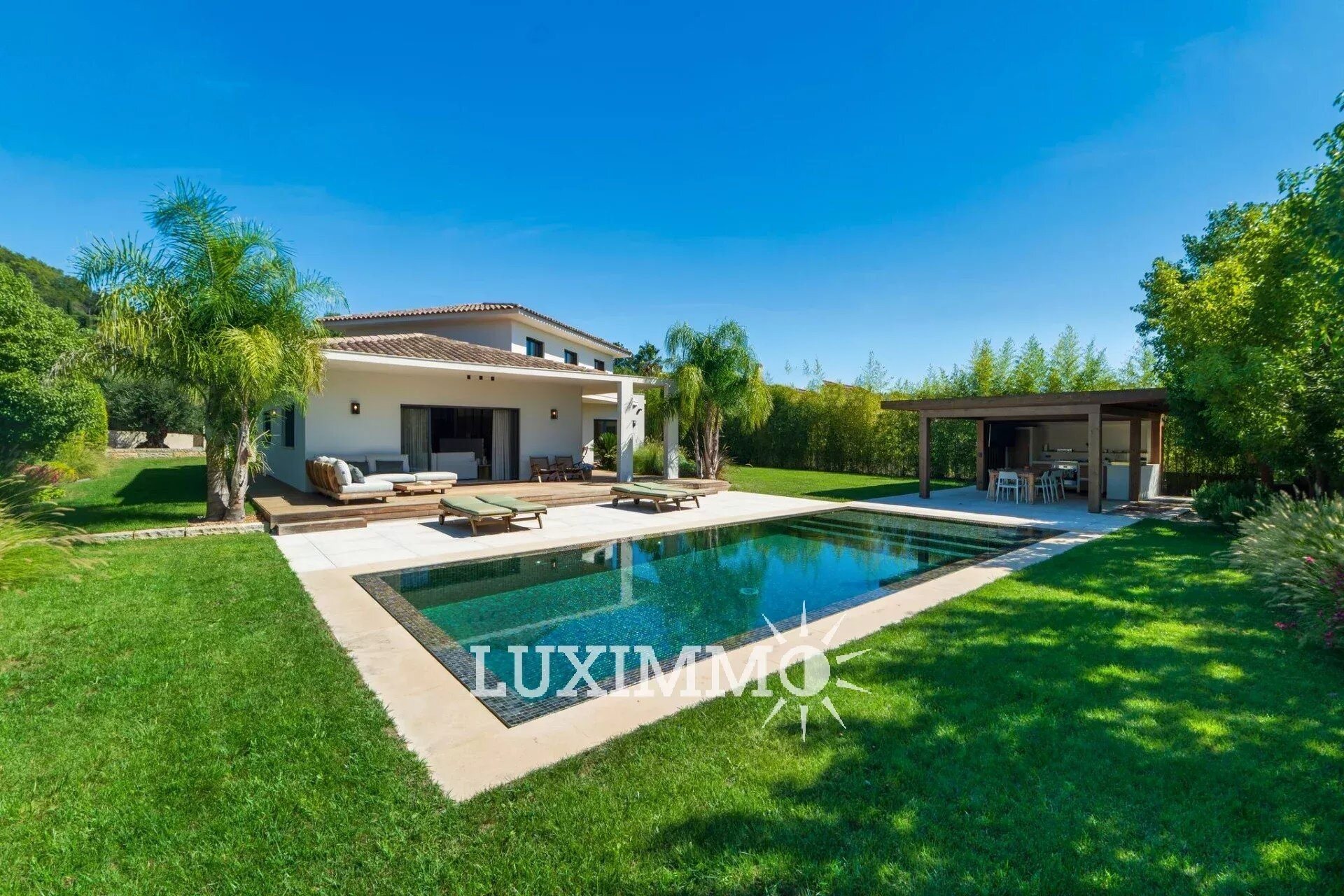Maison à vendre, 220m², Mougins