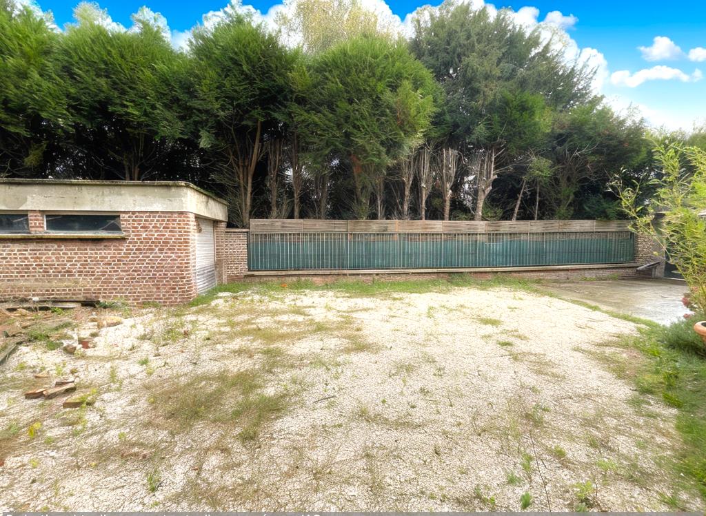 Maison à vendre, 260m², Saint-Quentin