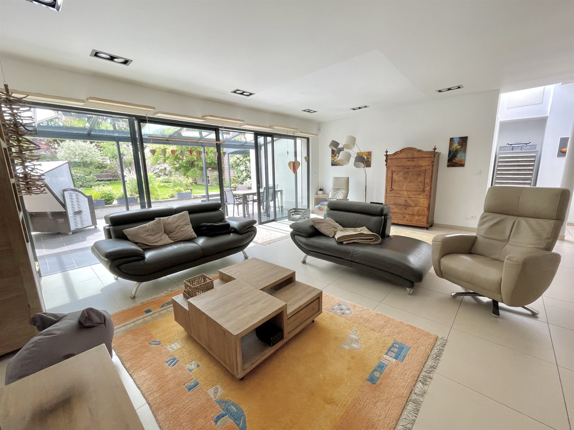 Maison à vendre, 251m², Saint-Quentin