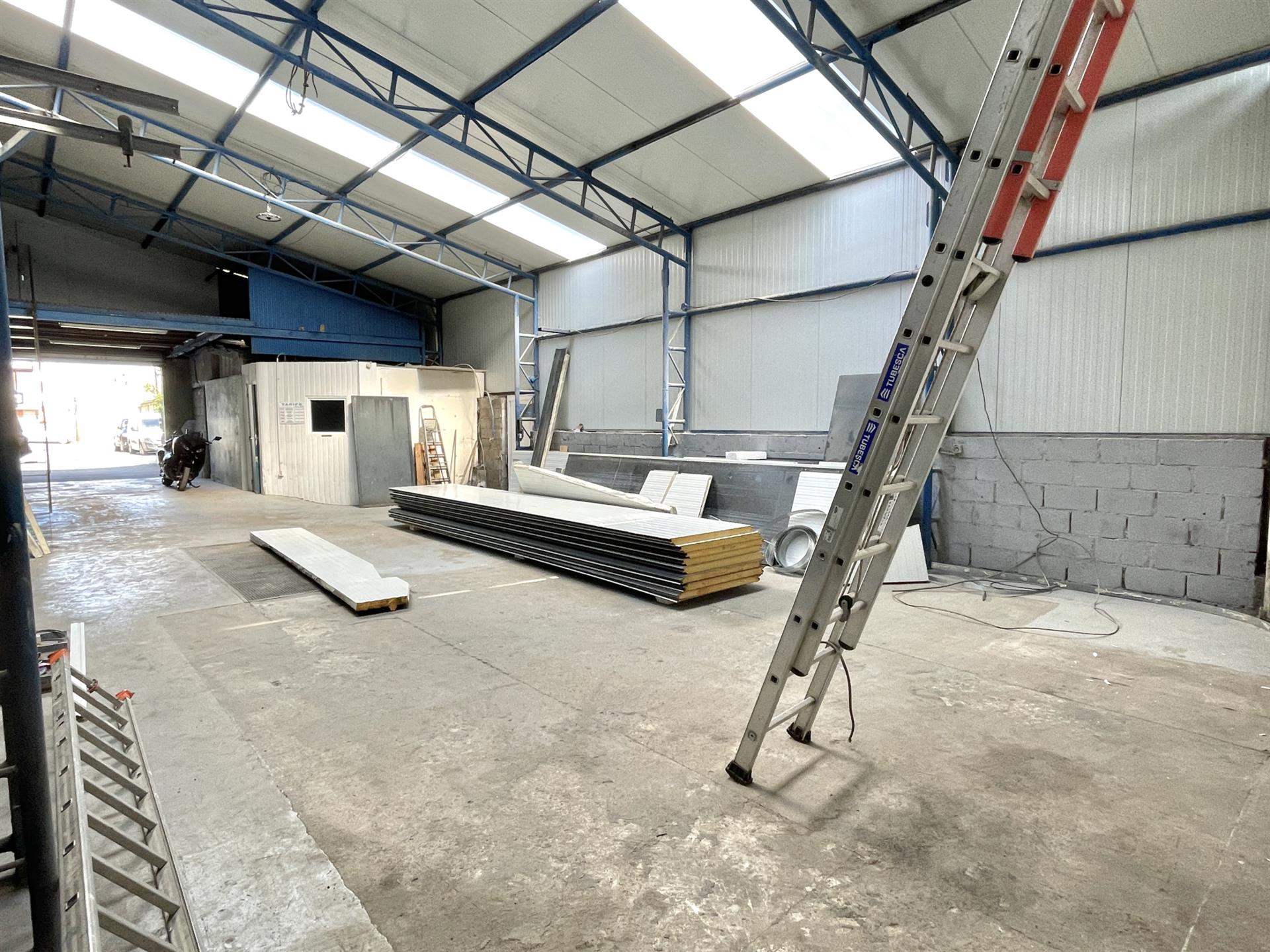 Maison à vendre, 265m², Saint-Quentin