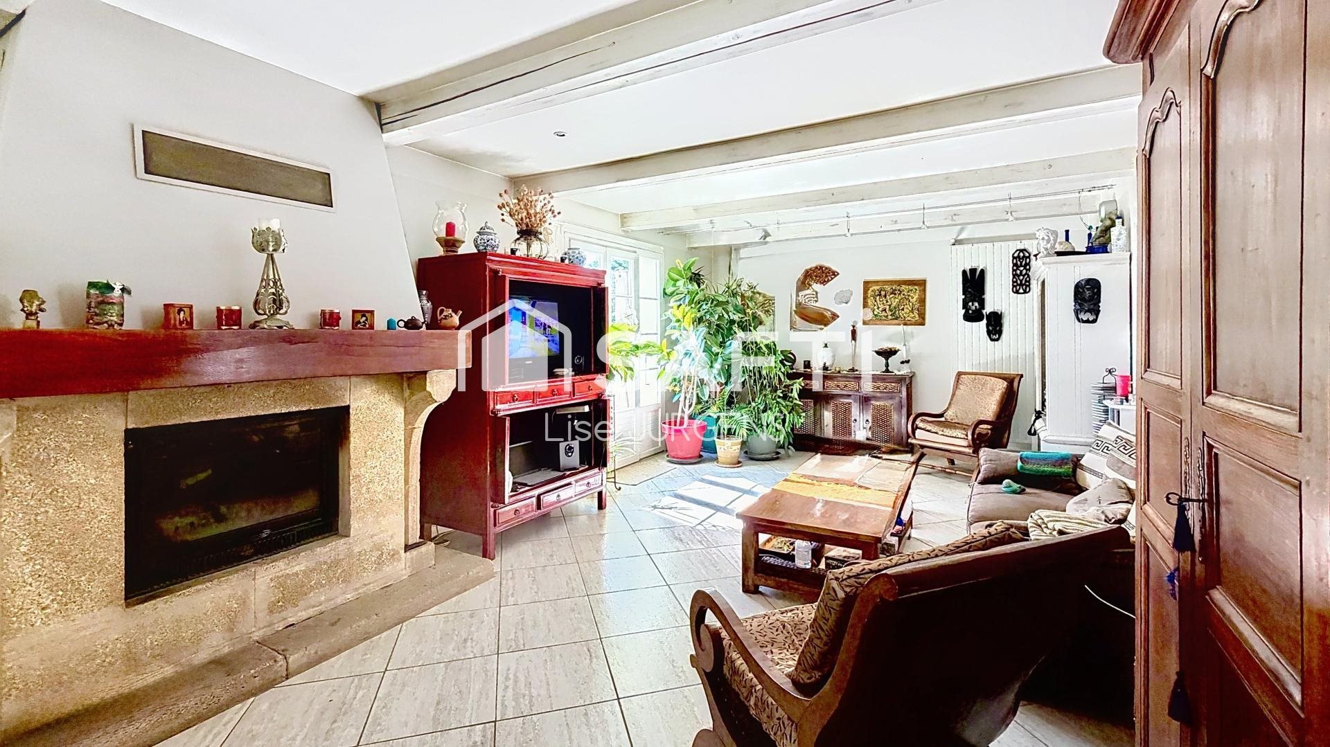 Maison à vendre, 174m², Pernes-les-Fontaines