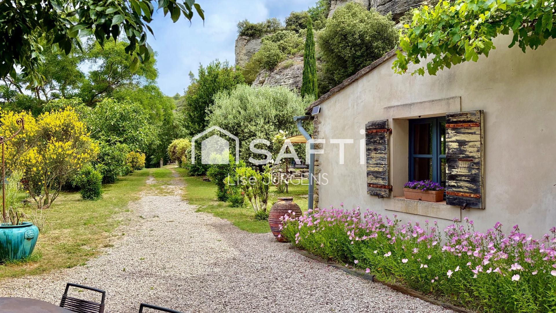 Maison à vendre, 351m², Le Beaucet