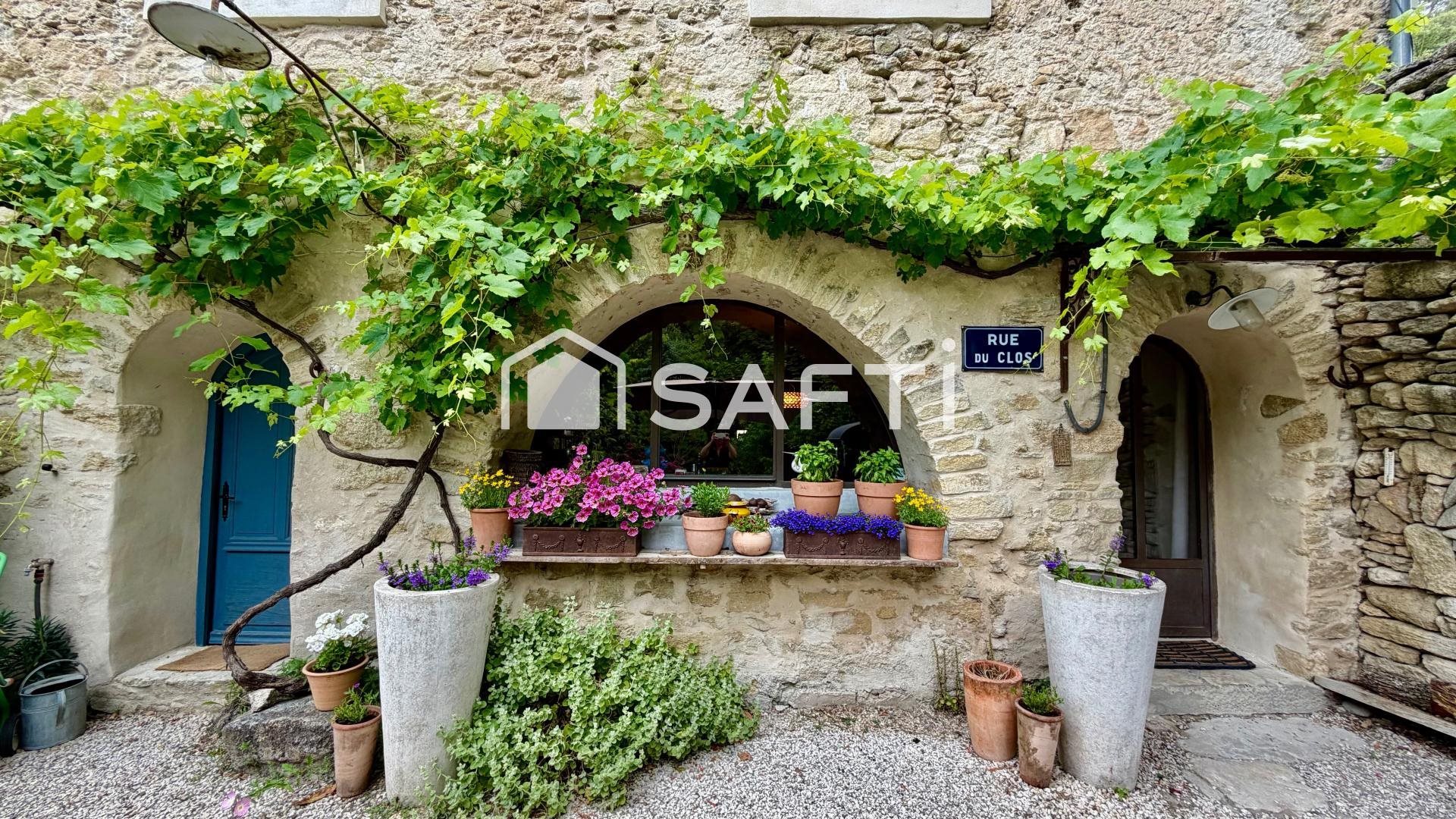 Maison à vendre, 351m², Le Beaucet