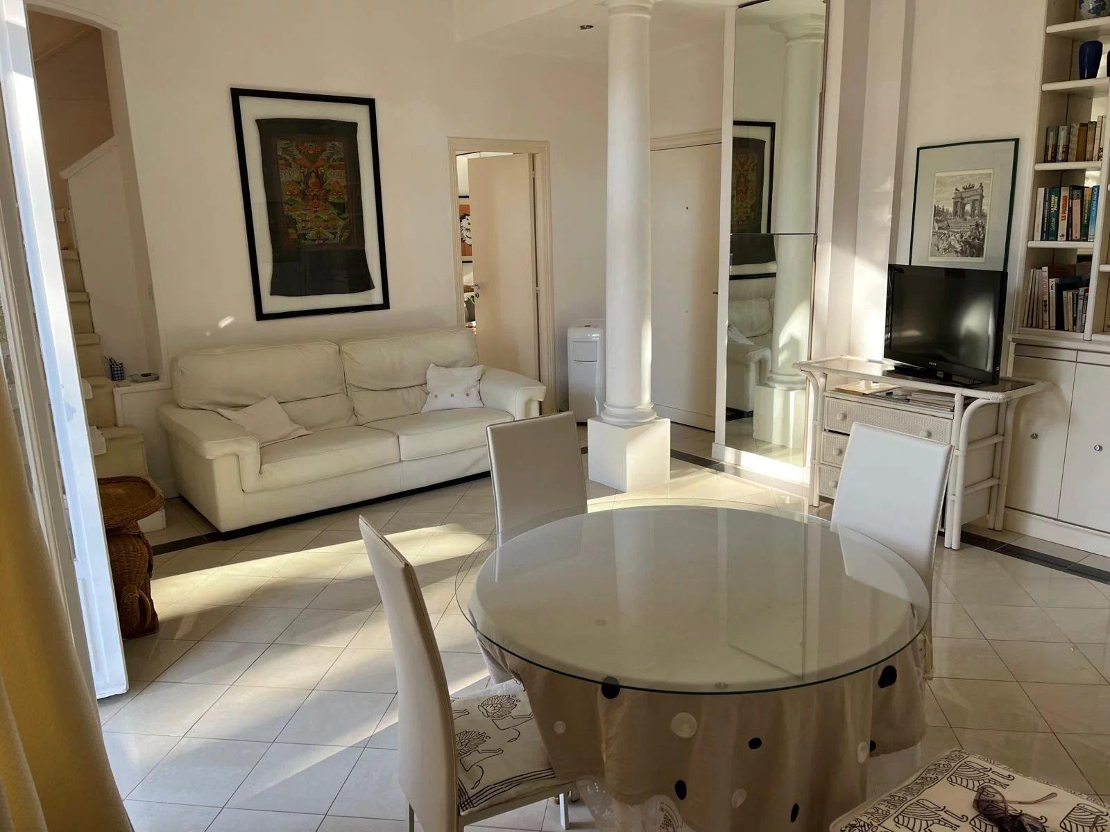 Appartement à vendre, 68m², Roquebrune-Cap-Martin