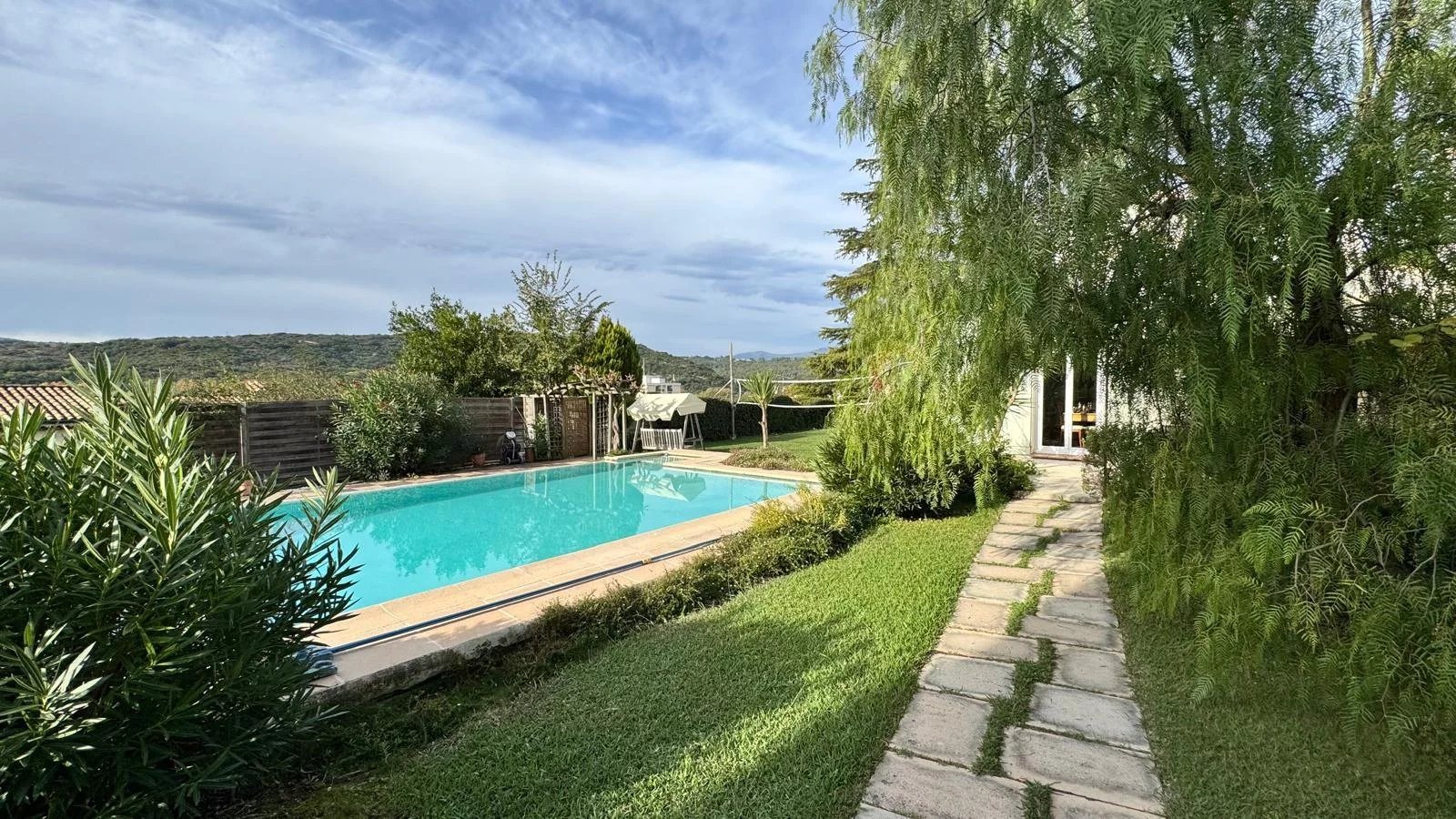 Maison à vendre, 180m², Villeneuve-Loubet