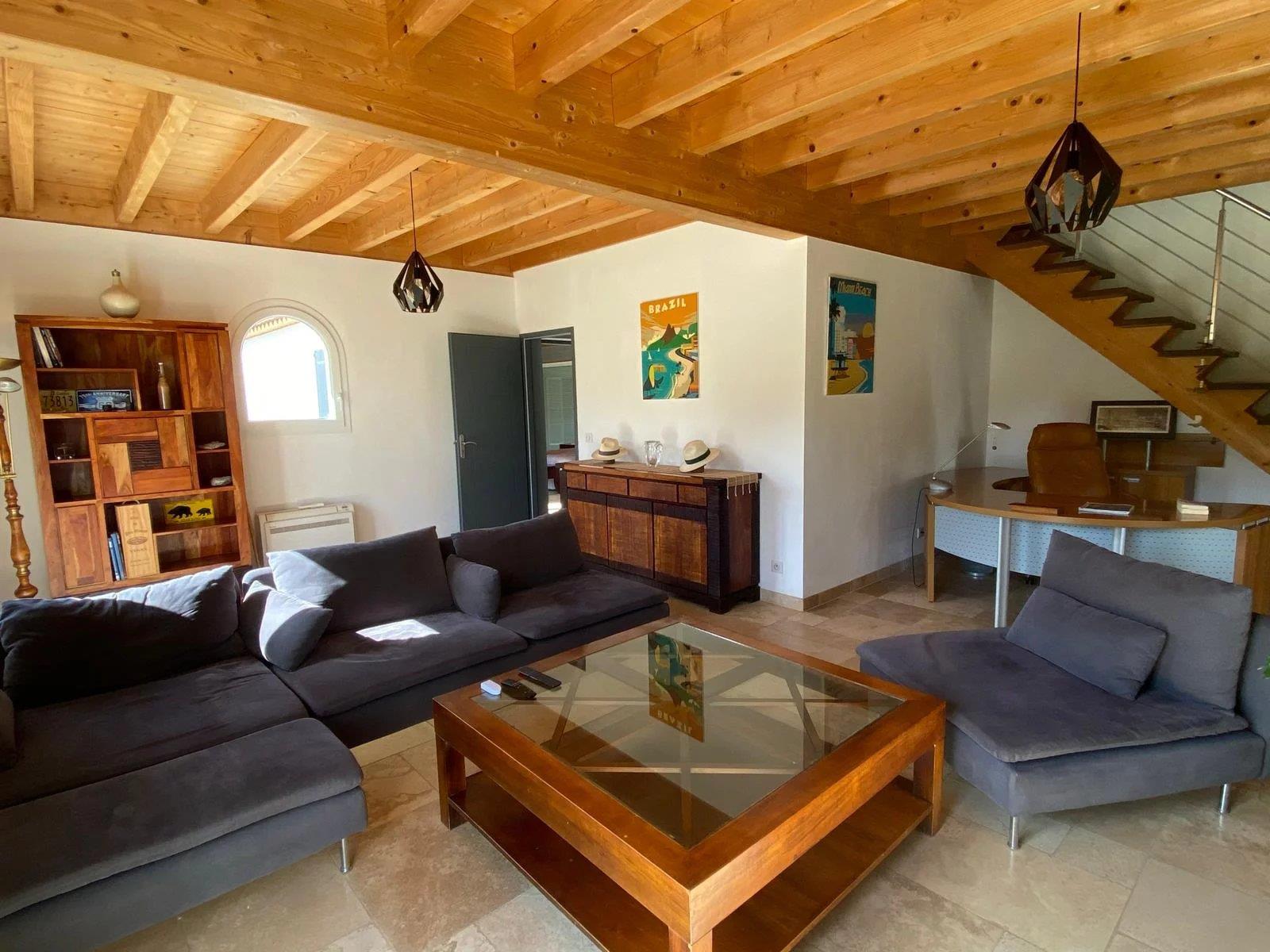 Maison à vendre, 155m², Salernes