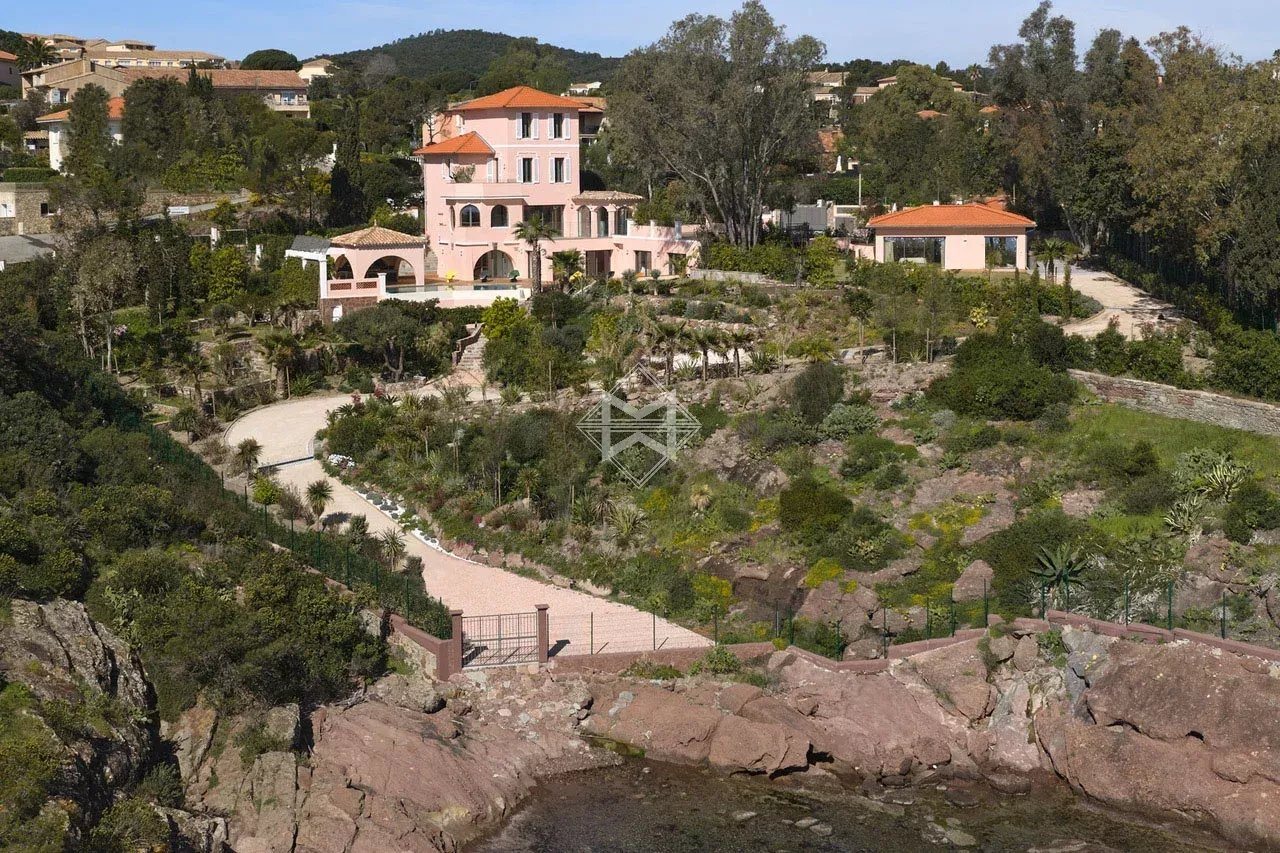 Maison à vendre, 390m², Agay