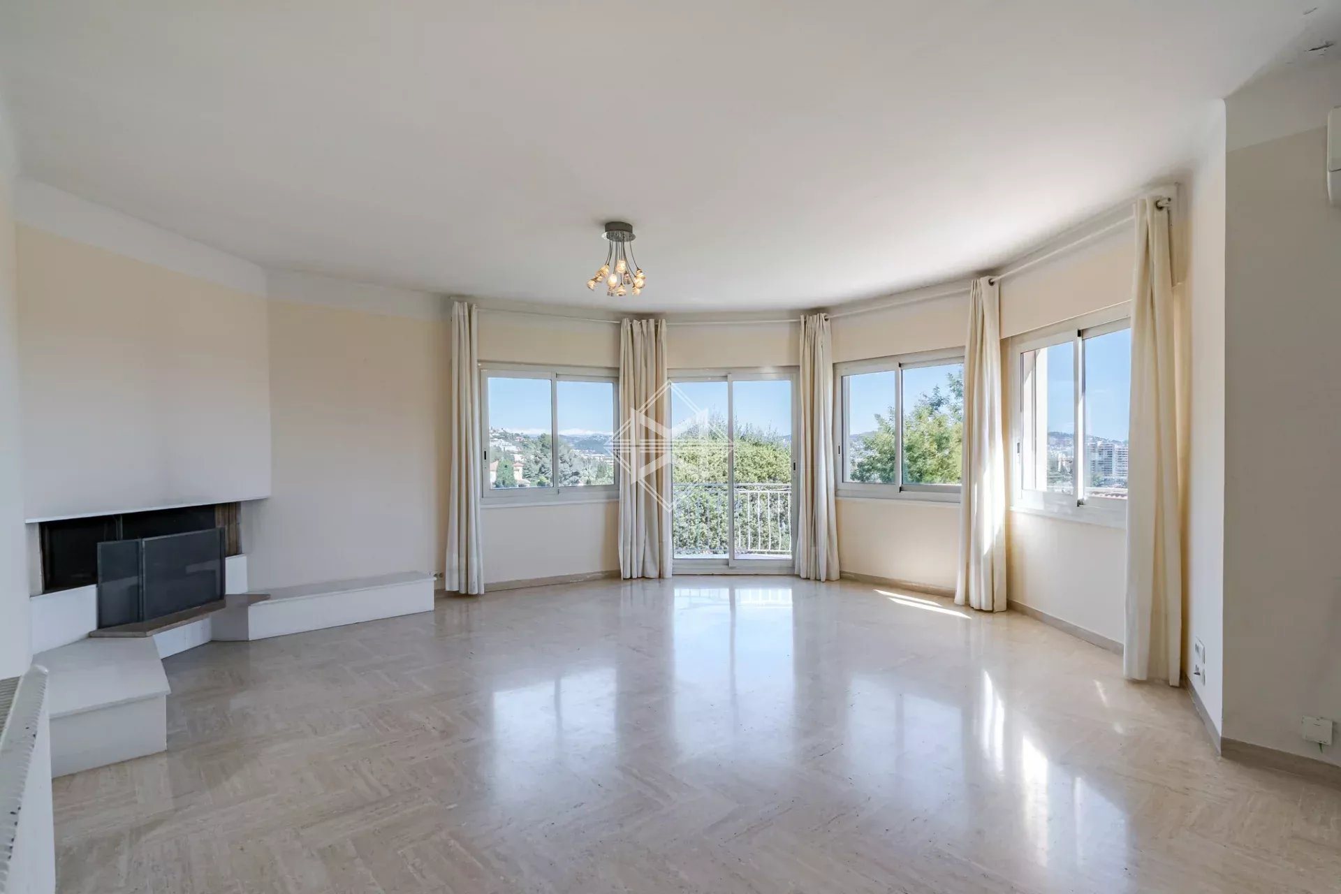 Maison à vendre, 252m², Mandelieu-la-Napoule