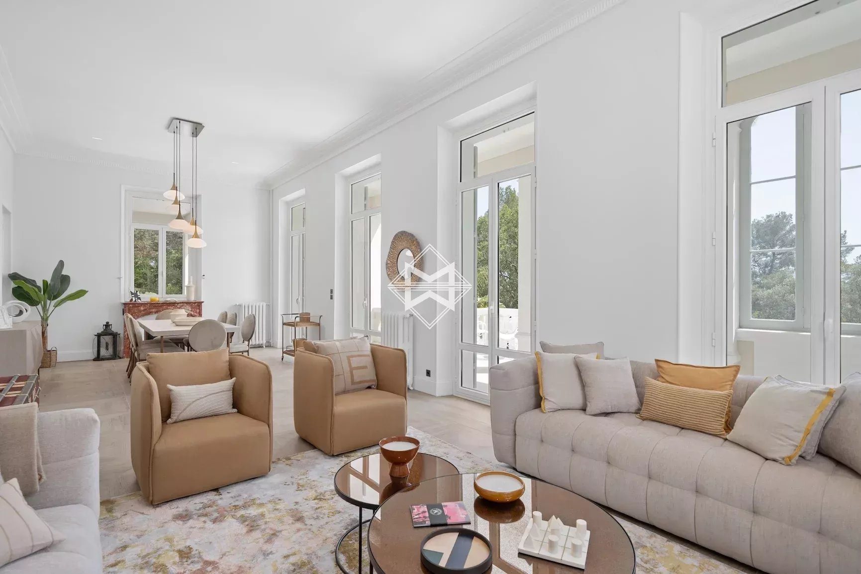 Maison à vendre, 440m², Saint-Raphaël