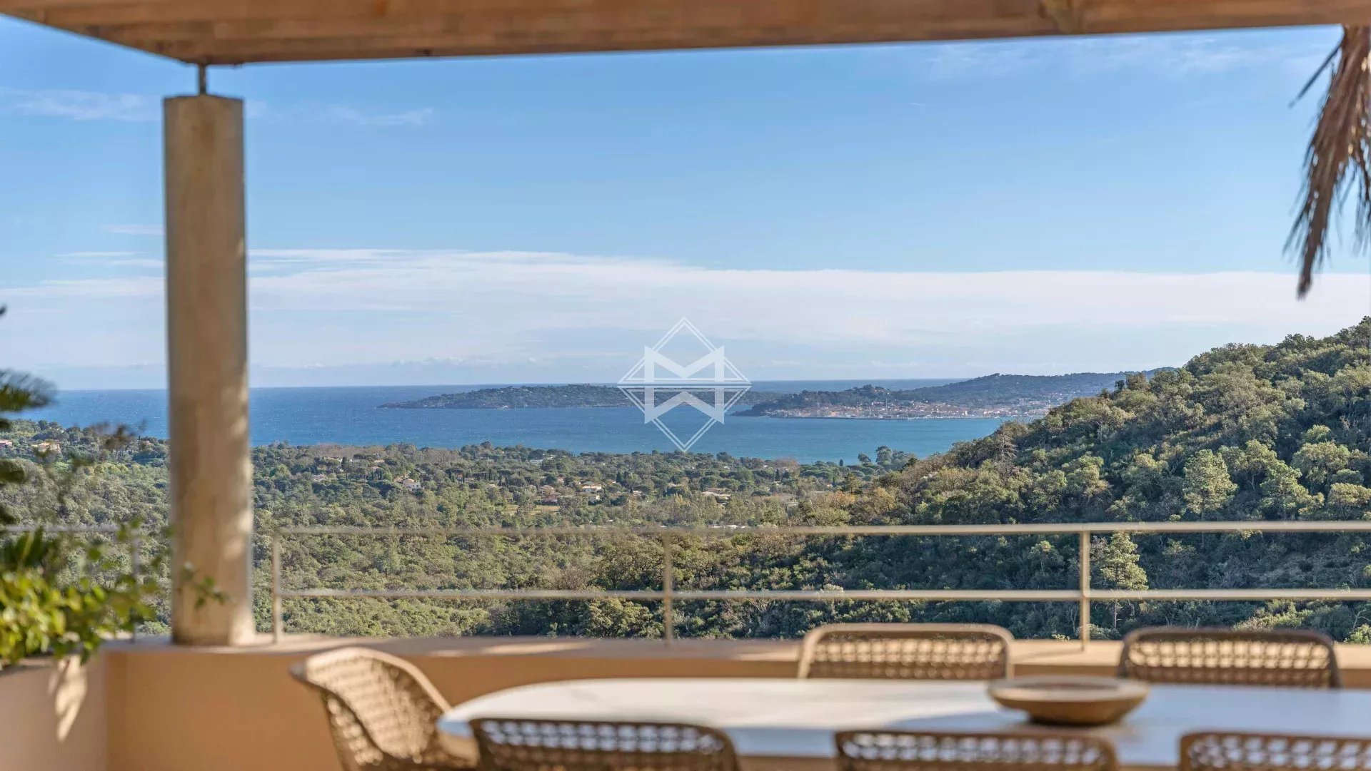 Maison à vendre, 330m², Grimaud
