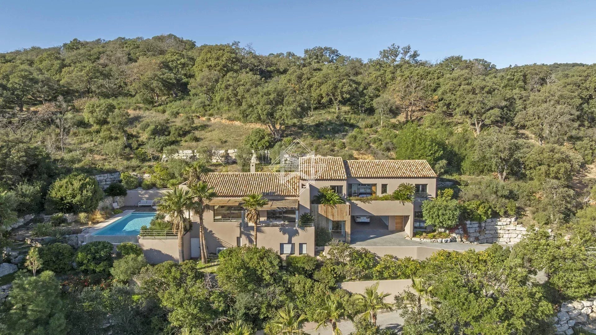 Maison à vendre, 330m², Grimaud