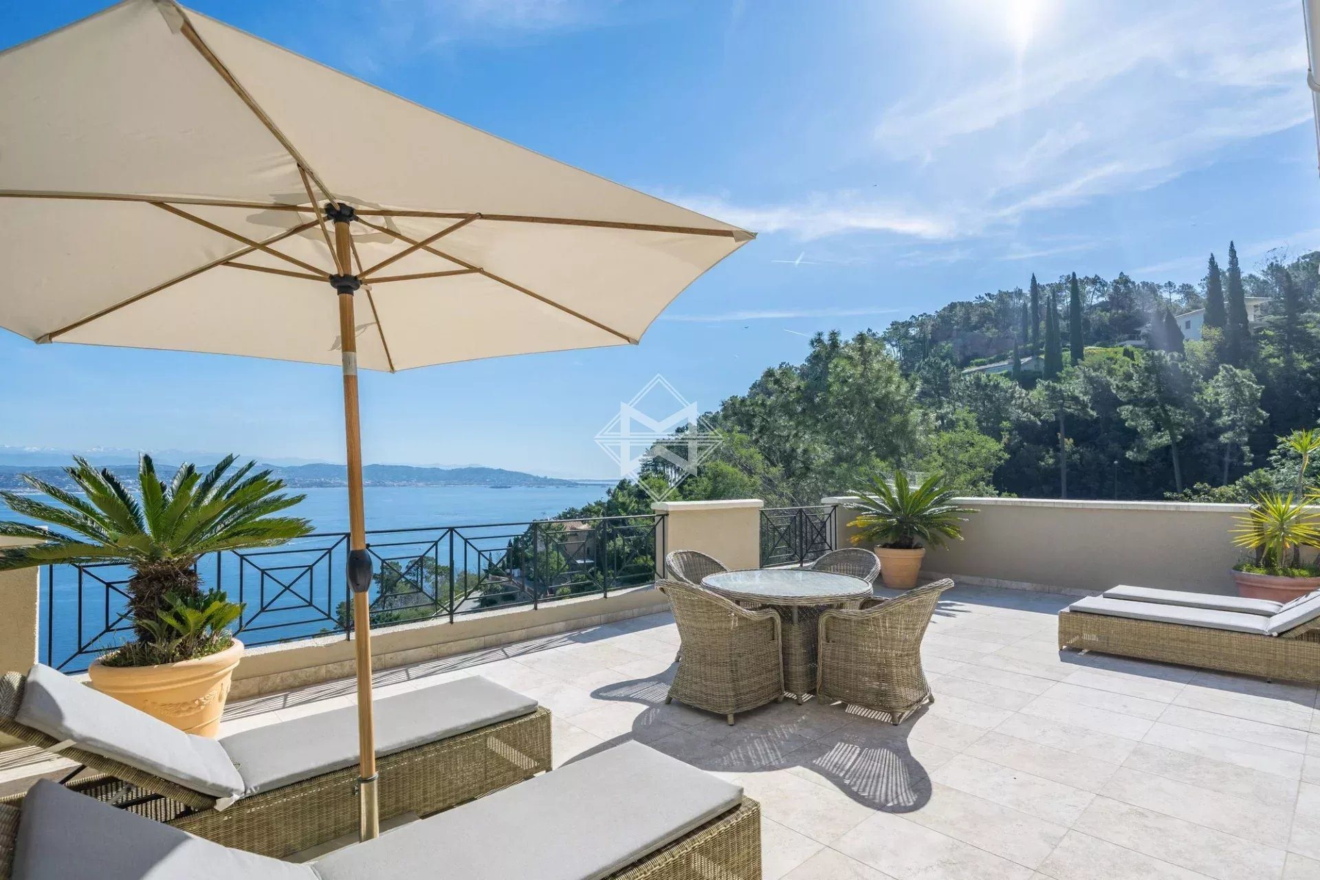 Maison à vendre, 160m², Théoule-sur-Mer