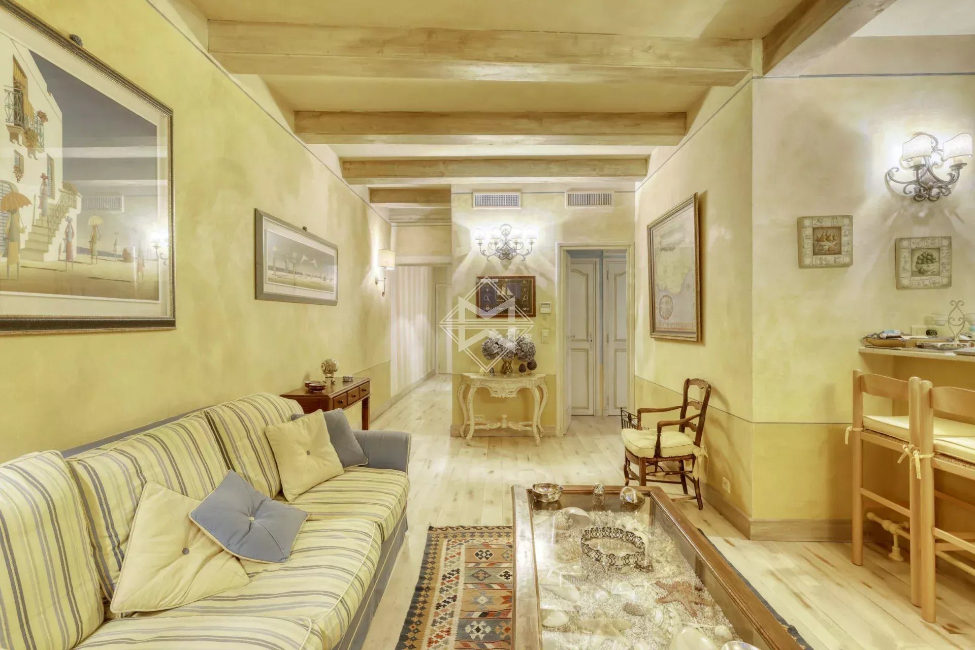 Appartement à vendre, 64m², Saint-Tropez