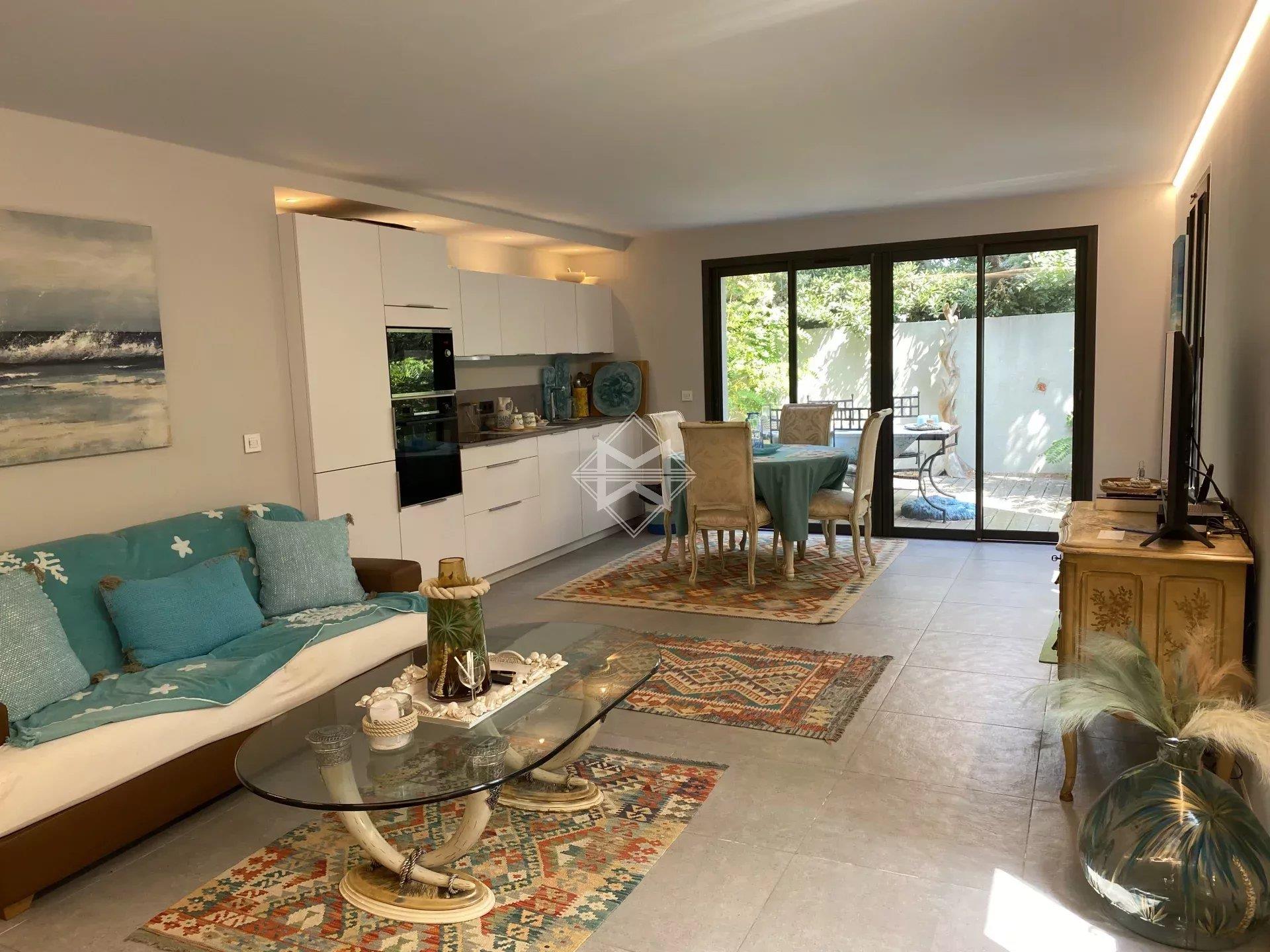 Appartement à vendre, 97m², Saint-Tropez